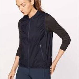 Women's Black Lululemon Like the Wind Vest 4